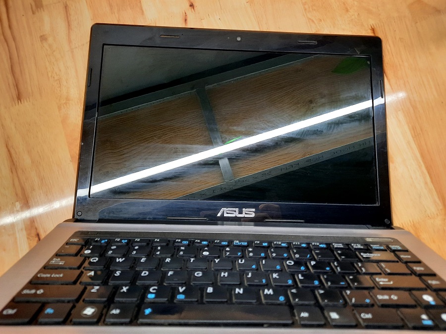 Laptop Asus K43SJ I5